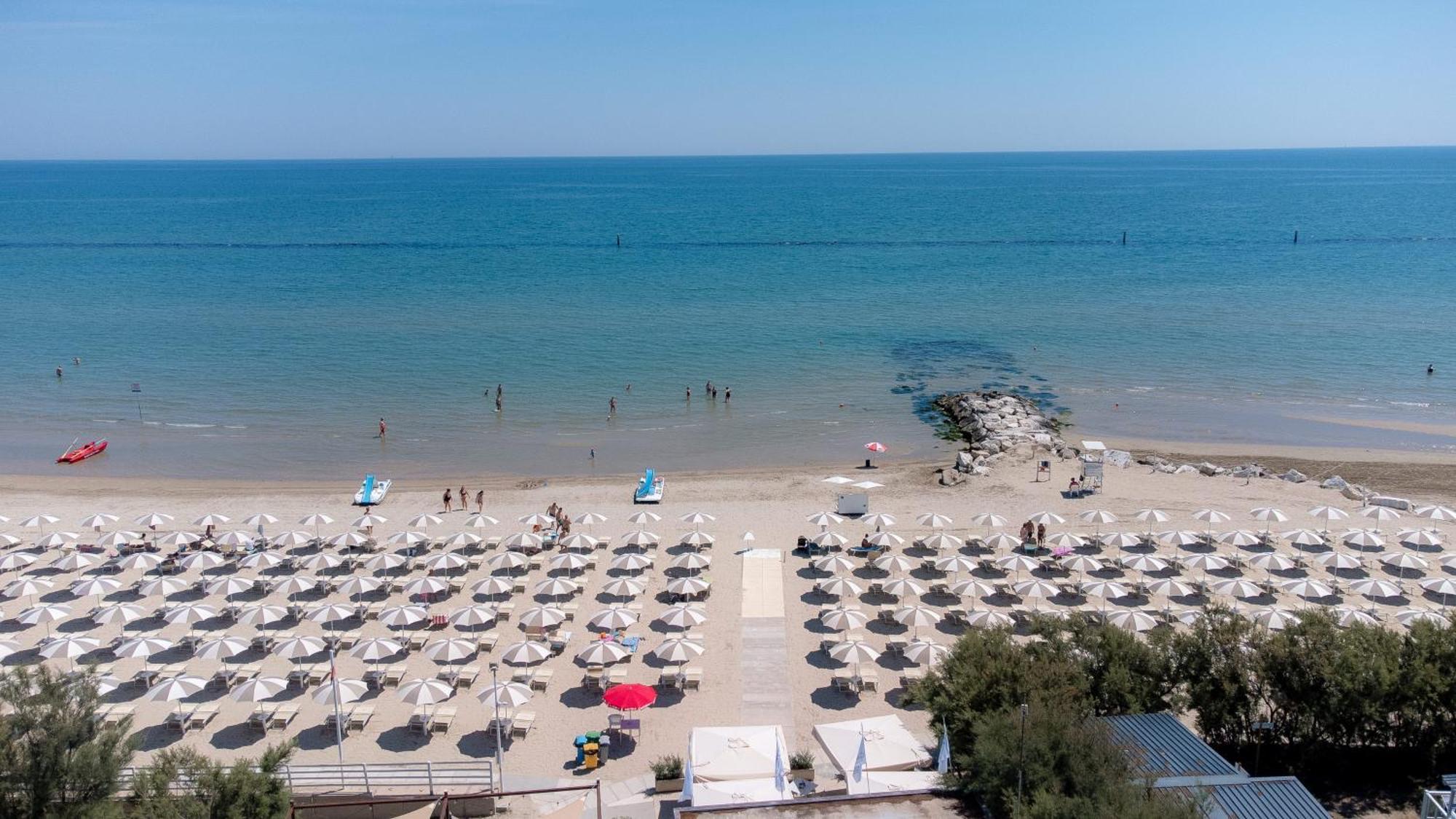 Club Del Sole Stork Family Collection Hotel Giulianova Luaran gambar